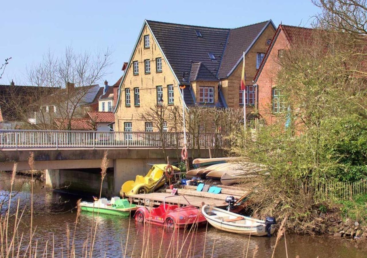 Friedrichstadtnixe, Meerchenhaftes Haus Mit Sauna Luaran gambar